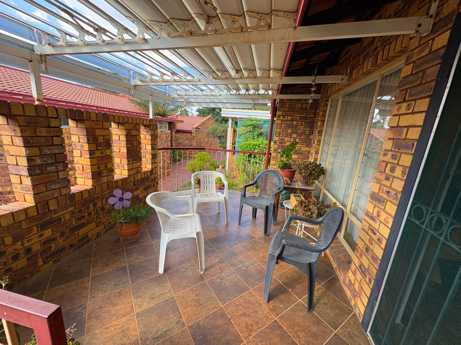 2 Bedroom Property for Sale in Amandasig Gauteng