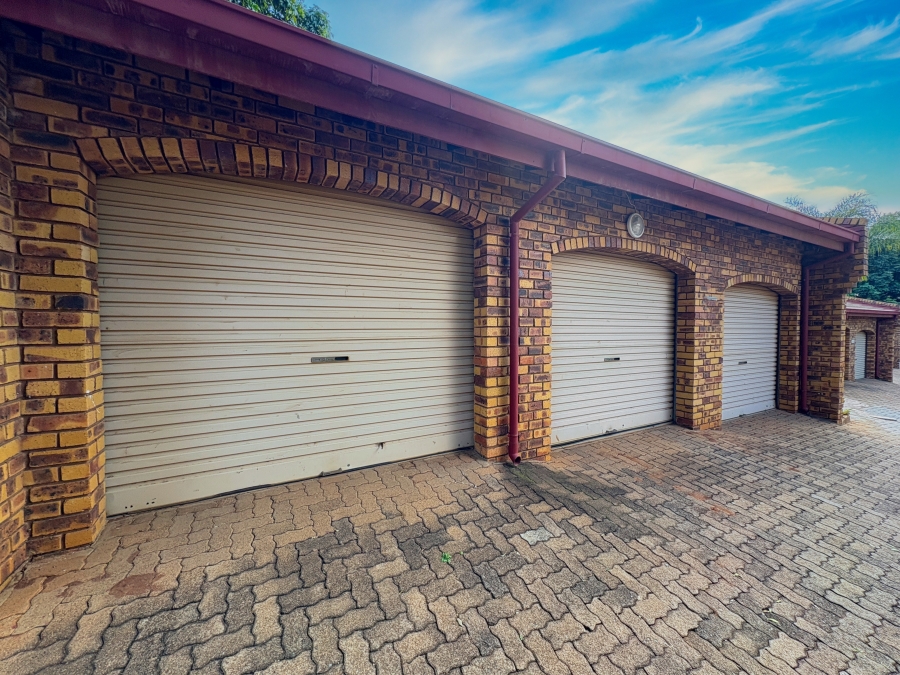 2 Bedroom Property for Sale in Amandasig Gauteng