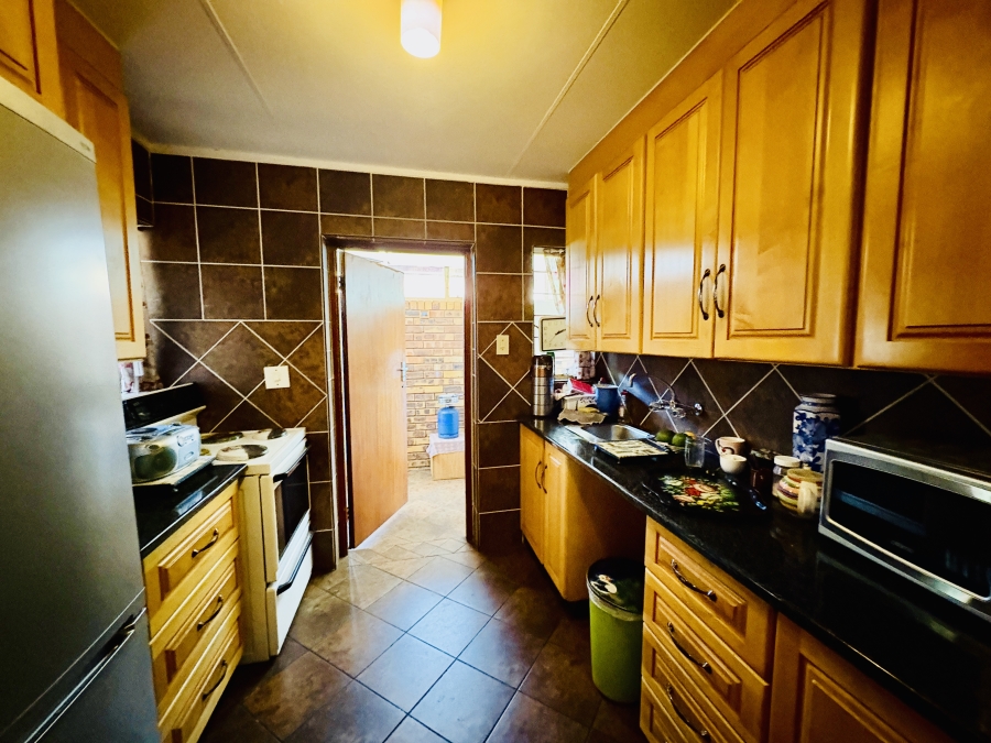 2 Bedroom Property for Sale in Amandasig Gauteng