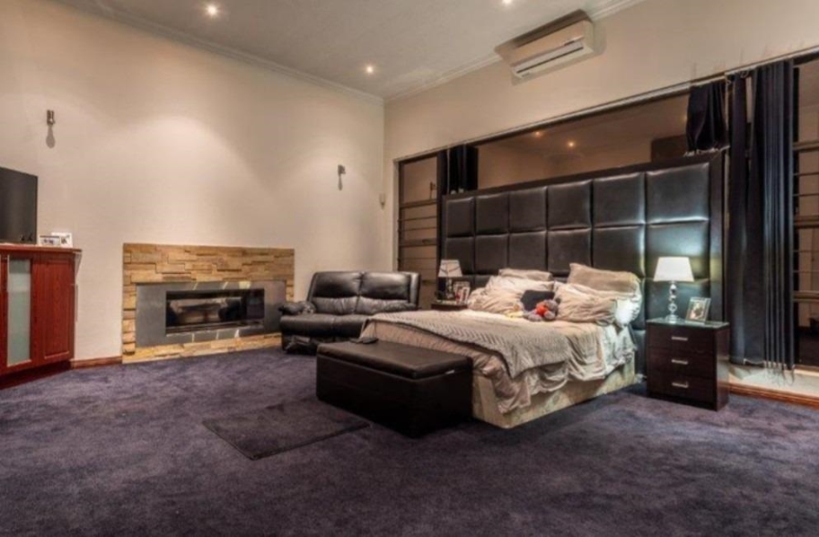 6 Bedroom Property for Sale in Meyersdal Gauteng