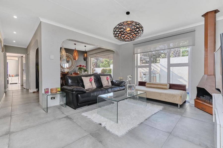 2 Bedroom Property for Sale in Morningside Gauteng