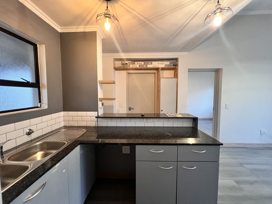 To Let 1 Bedroom Property for Rent in Sunninghill Gauteng