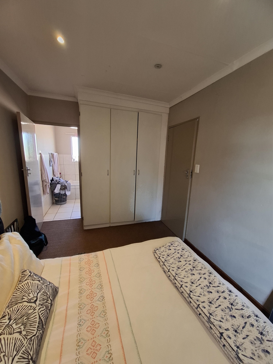 1 Bedroom Property for Sale in Hazeldean Gauteng