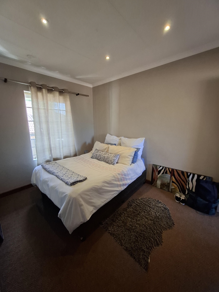 1 Bedroom Property for Sale in Hazeldean Gauteng