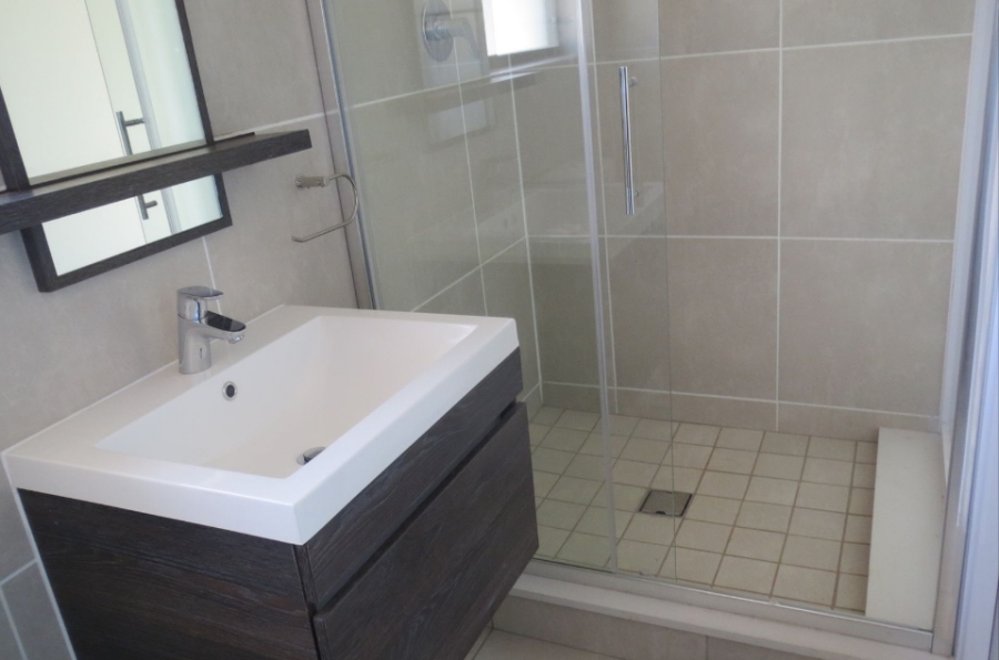 To Let 1 Bedroom Property for Rent in Modderfontein Gauteng
