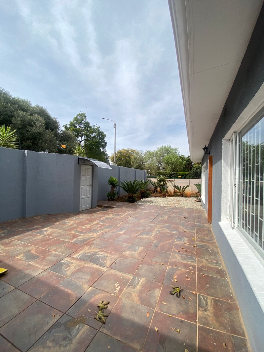 To Let 3 Bedroom Property for Rent in Edendale Gauteng