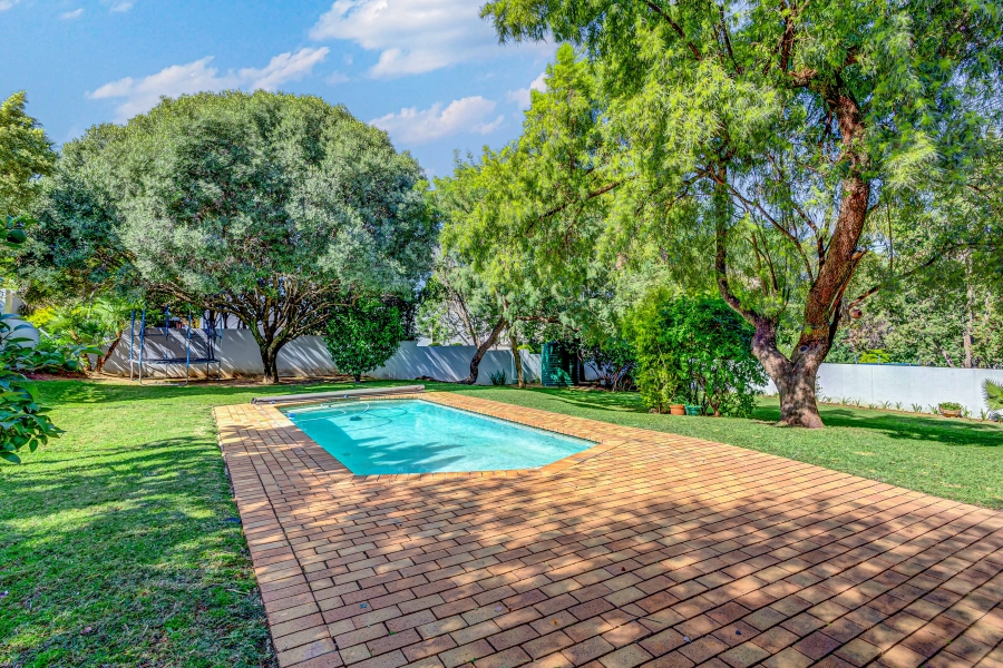 4 Bedroom Property for Sale in Kyalami Estates Gauteng