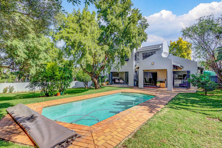 4 Bedroom Property for Sale in Kyalami Estates Gauteng