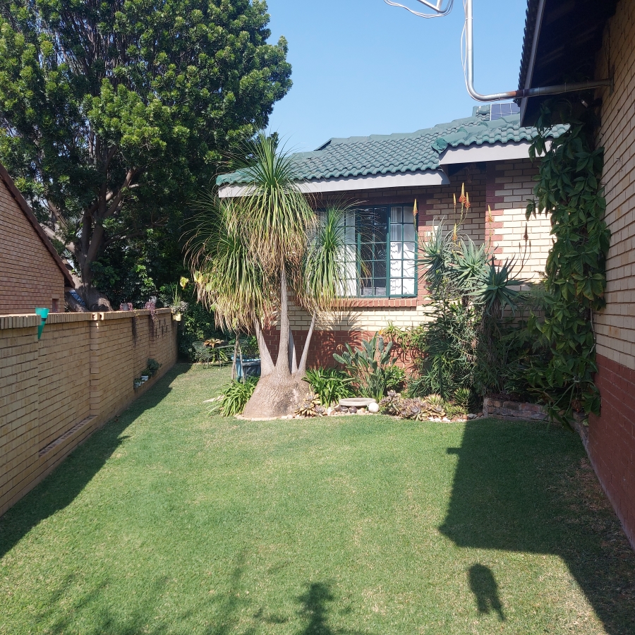 3 Bedroom Property for Sale in Moreleta Park Gauteng