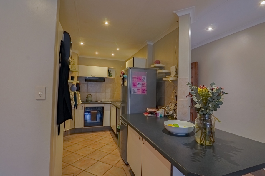 2 Bedroom Property for Sale in Wapadrand Gauteng