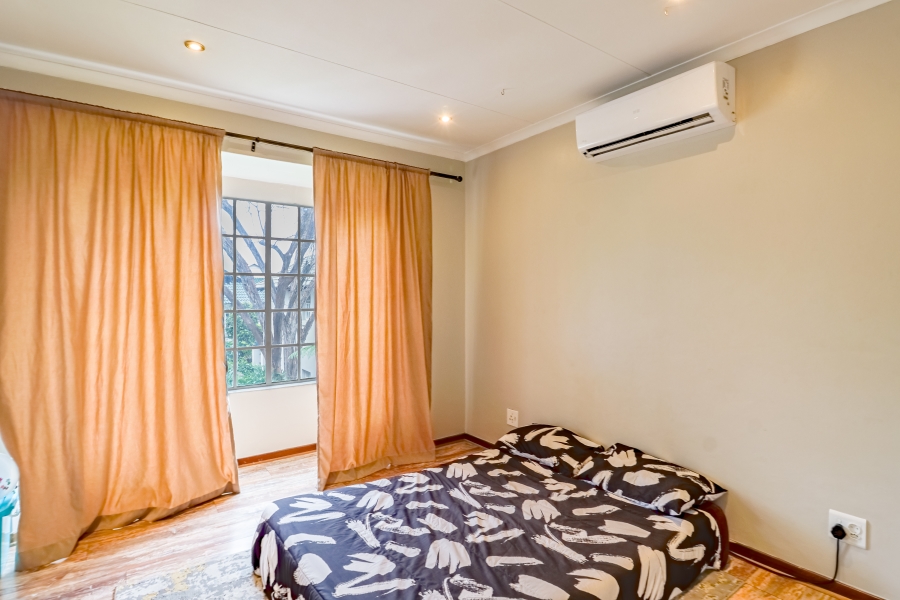 2 Bedroom Property for Sale in Wapadrand Gauteng