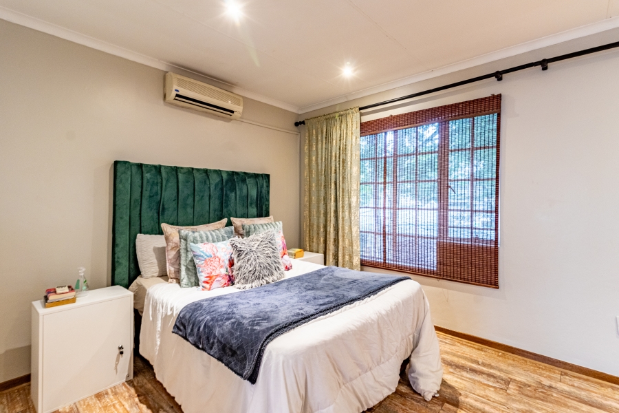 2 Bedroom Property for Sale in Wapadrand Gauteng