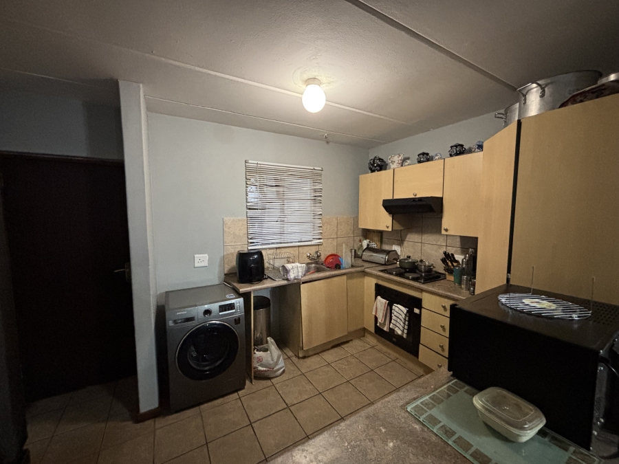 To Let 3 Bedroom Property for Rent in Sonneglans Gauteng
