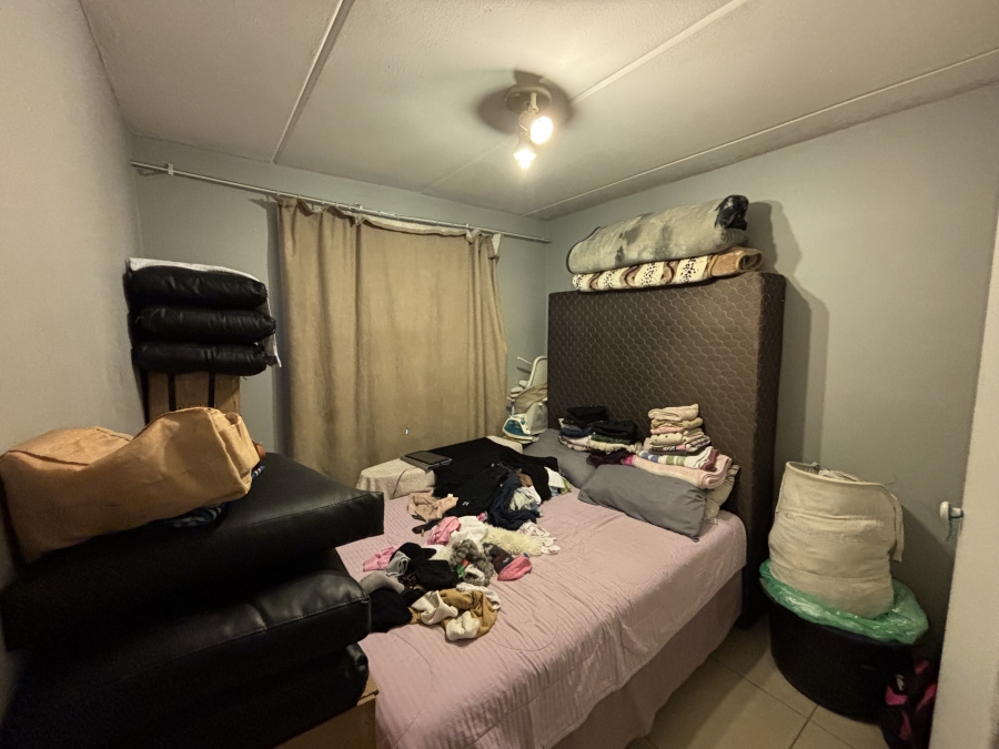 To Let 3 Bedroom Property for Rent in Sonneglans Gauteng