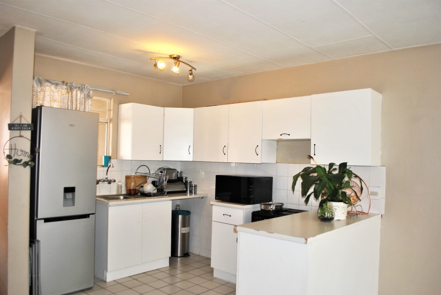3 Bedroom Property for Sale in Vorna Valley Gauteng