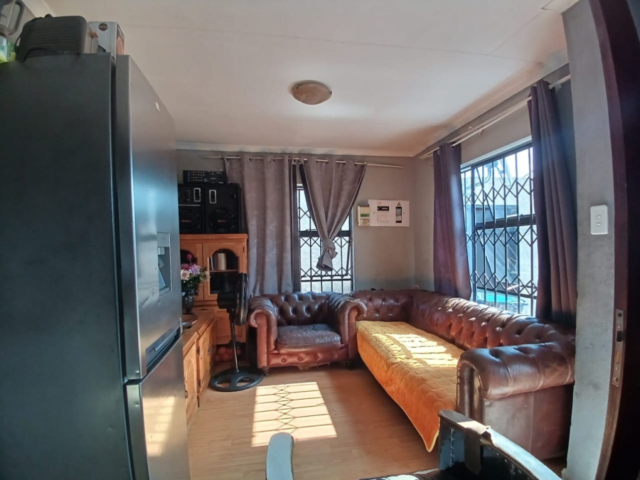 3 Bedroom Property for Sale in Mindalore Gauteng