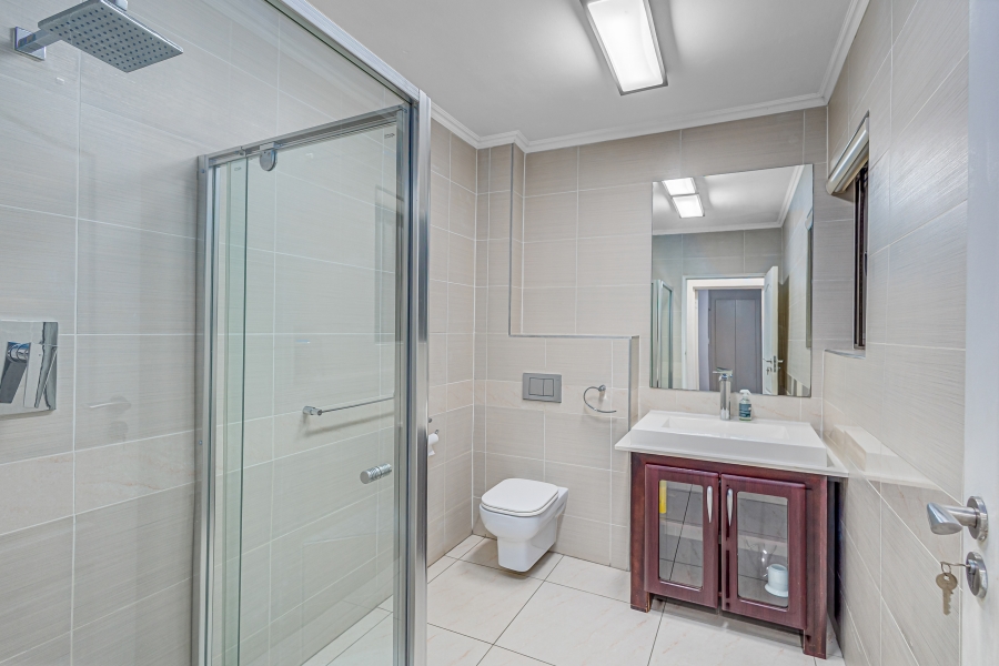 5 Bedroom Property for Sale in Kyalami Estates Gauteng