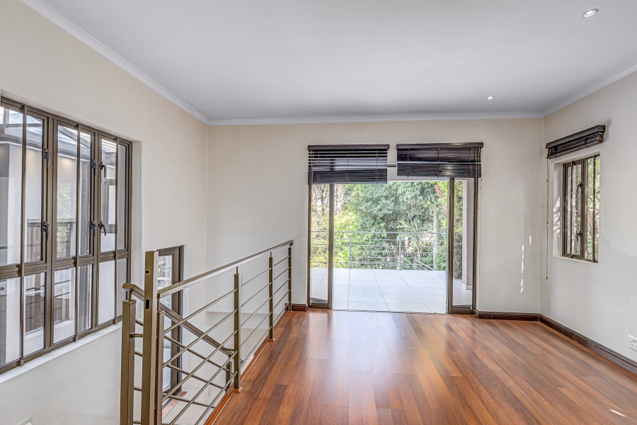 5 Bedroom Property for Sale in Kyalami Estates Gauteng