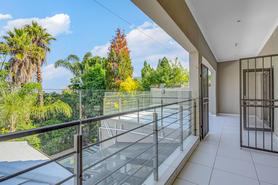 5 Bedroom Property for Sale in Kyalami Estates Gauteng