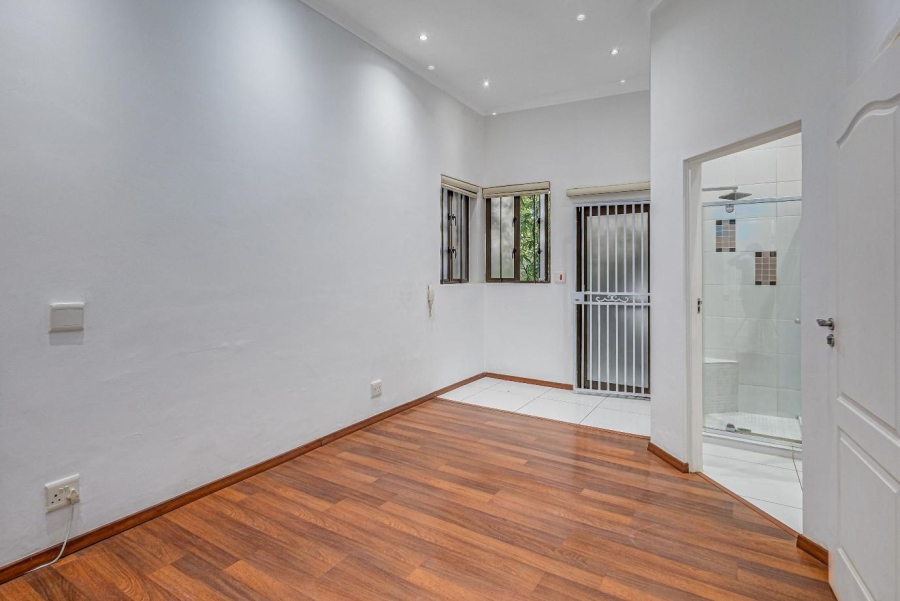 5 Bedroom Property for Sale in Kyalami Estates Gauteng