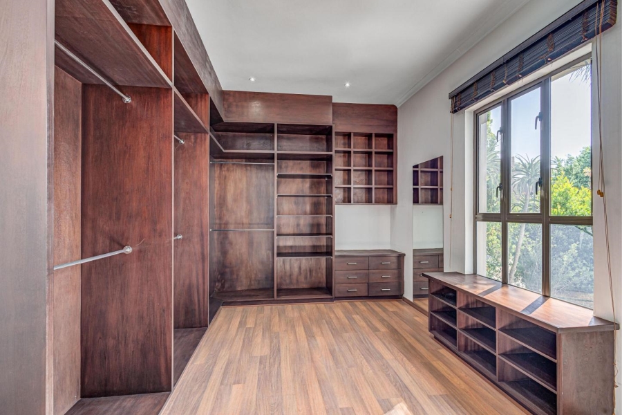 5 Bedroom Property for Sale in Kyalami Estates Gauteng