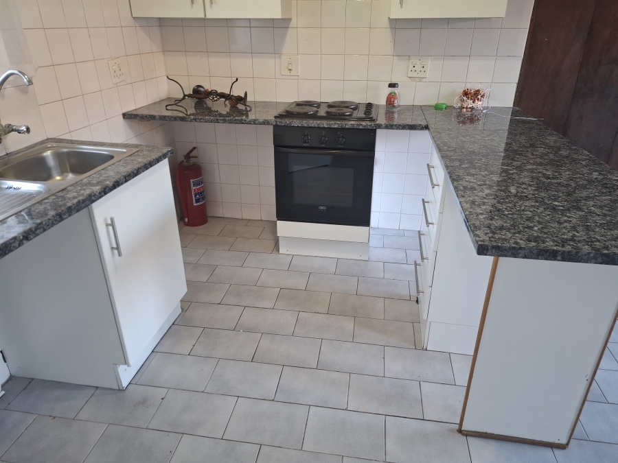 To Let 2 Bedroom Property for Rent in Birchleigh Gauteng