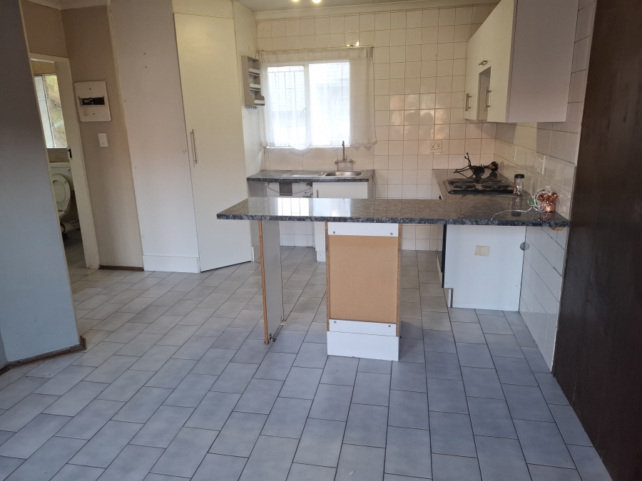 To Let 2 Bedroom Property for Rent in Birchleigh Gauteng
