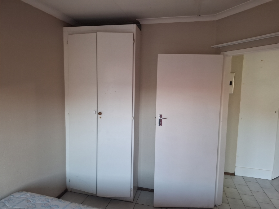 To Let 2 Bedroom Property for Rent in Birchleigh Gauteng