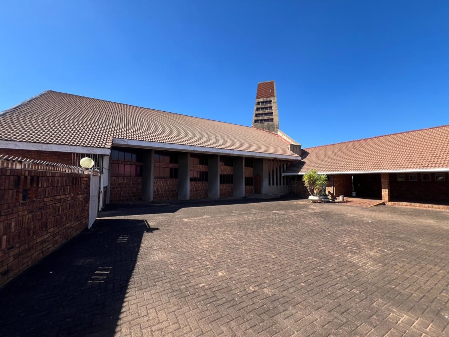 Commercial Property for Sale in Sonland Park Gauteng