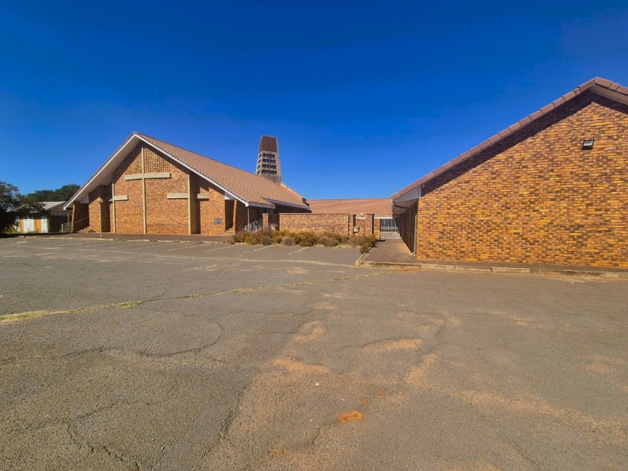 Commercial Property for Sale in Sonland Park Gauteng
