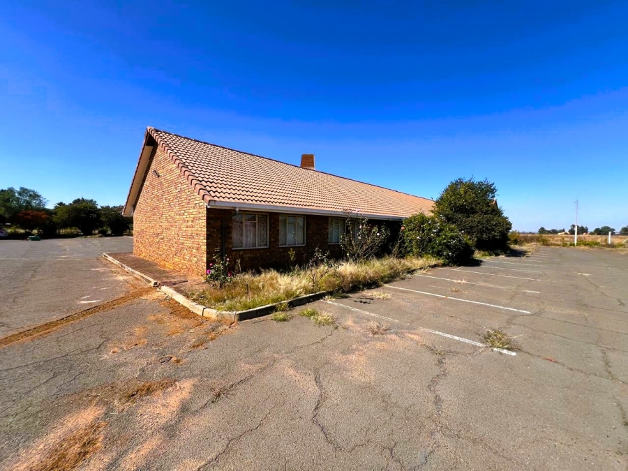 Commercial Property for Sale in Sonland Park Gauteng