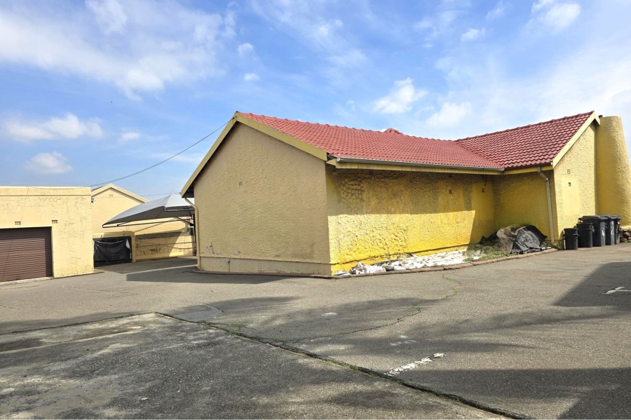 Commercial Property for Sale in Croydon Gauteng