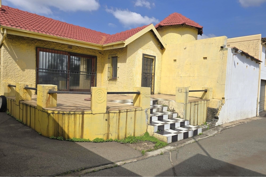 Commercial Property for Sale in Croydon Gauteng