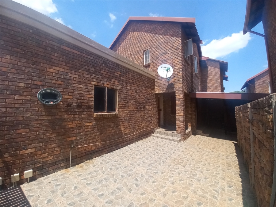 3 Bedroom Property for Sale in Claremont Gauteng