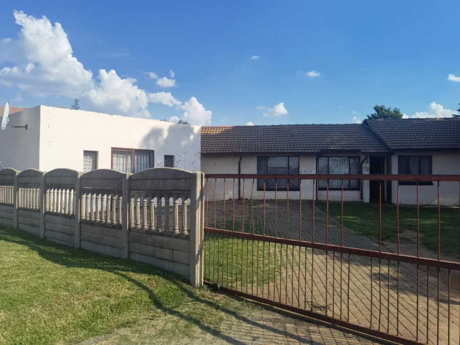 5 Bedroom Property for Sale in Brakpan North Gauteng
