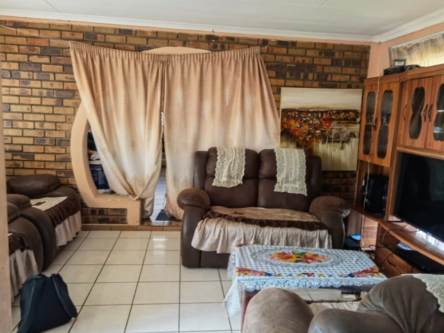 5 Bedroom Property for Sale in Brakpan North Gauteng