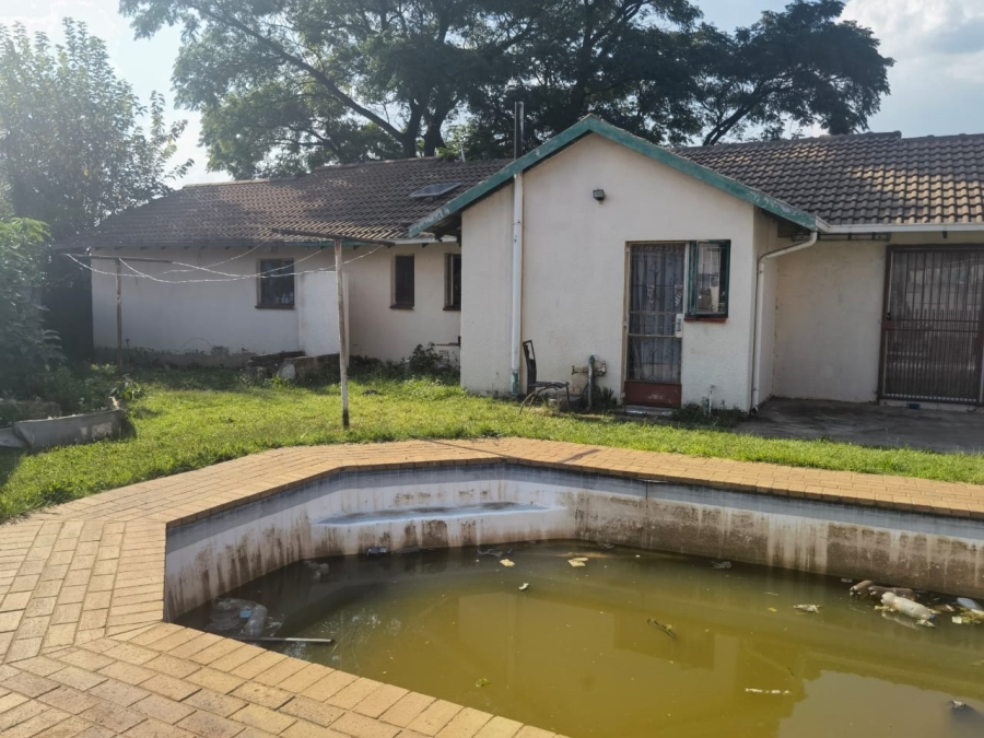 5 Bedroom Property for Sale in Brakpan North Gauteng