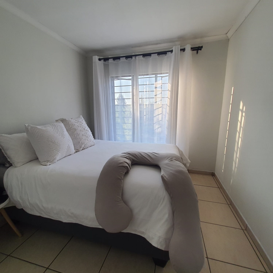 2 Bedroom Property for Sale in Ravenswood Gauteng
