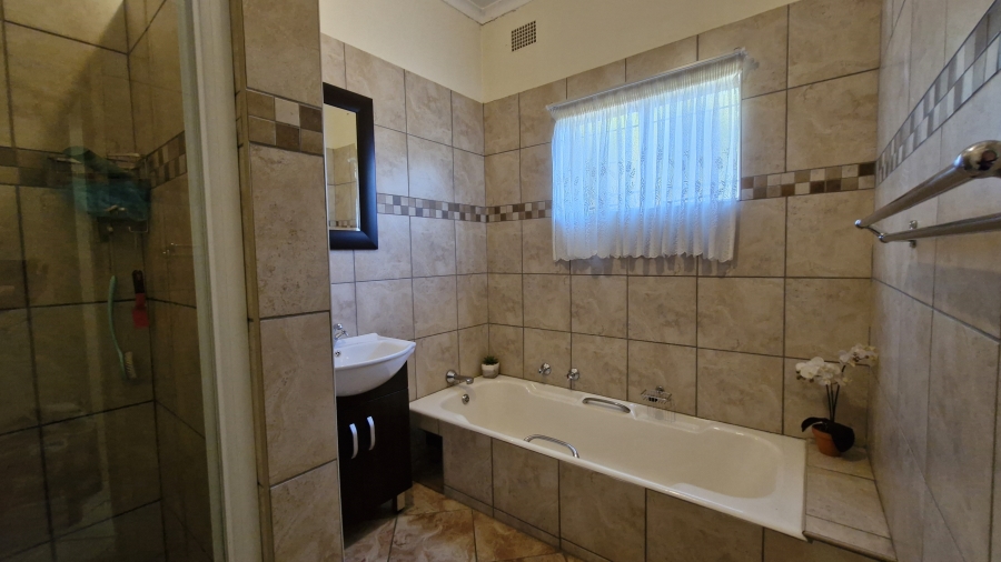 3 Bedroom Property for Sale in Valhalla Gauteng