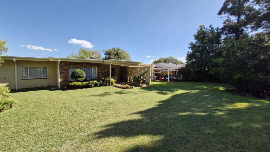 3 Bedroom Property for Sale in Valhalla Gauteng