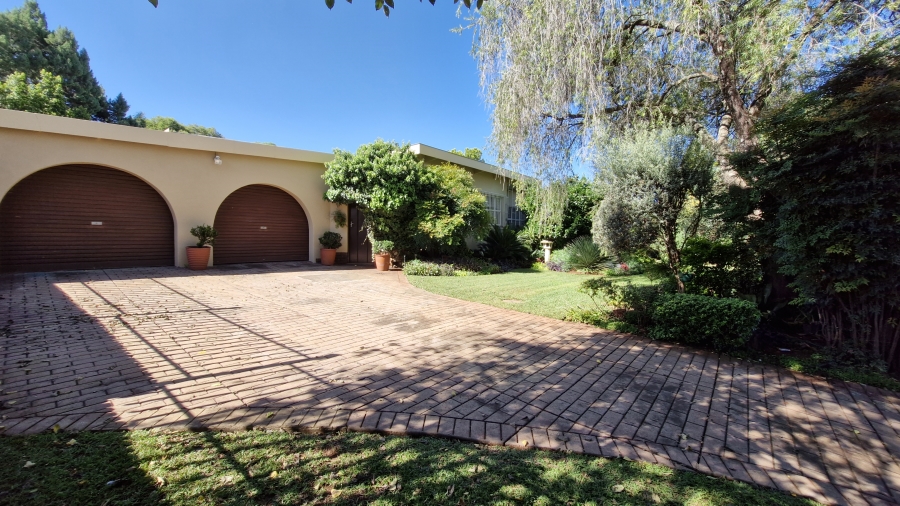 3 Bedroom Property for Sale in Valhalla Gauteng