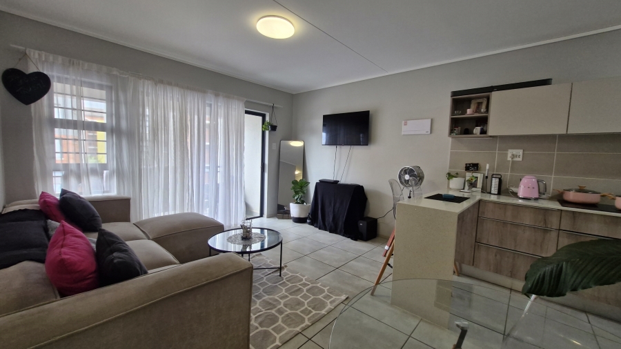 2 Bedroom Property for Sale in Amberfield Gauteng