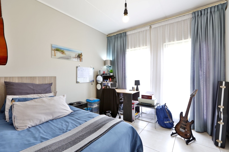 3 Bedroom Property for Sale in The Polofields Gauteng