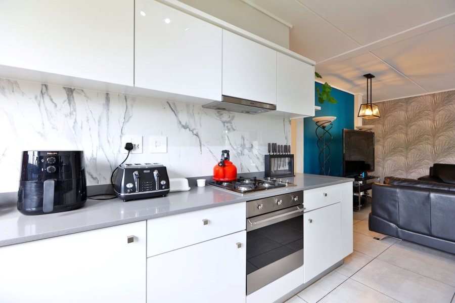3 Bedroom Property for Sale in Waterfall Gauteng