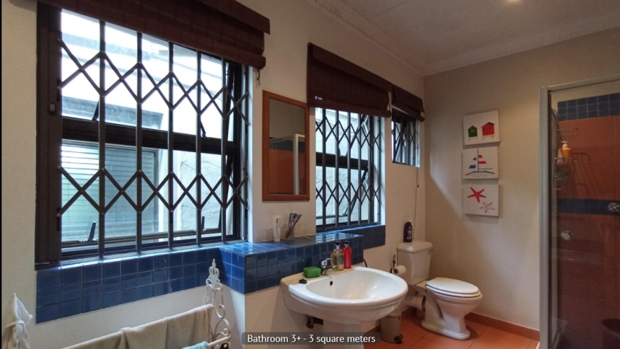 4 Bedroom Property for Sale in Cyrildene Gauteng