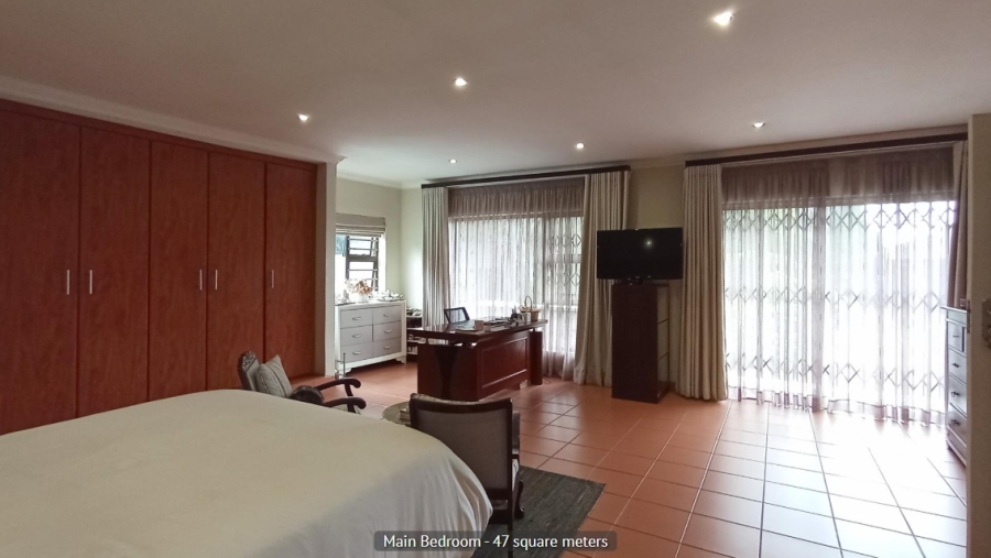 4 Bedroom Property for Sale in Cyrildene Gauteng