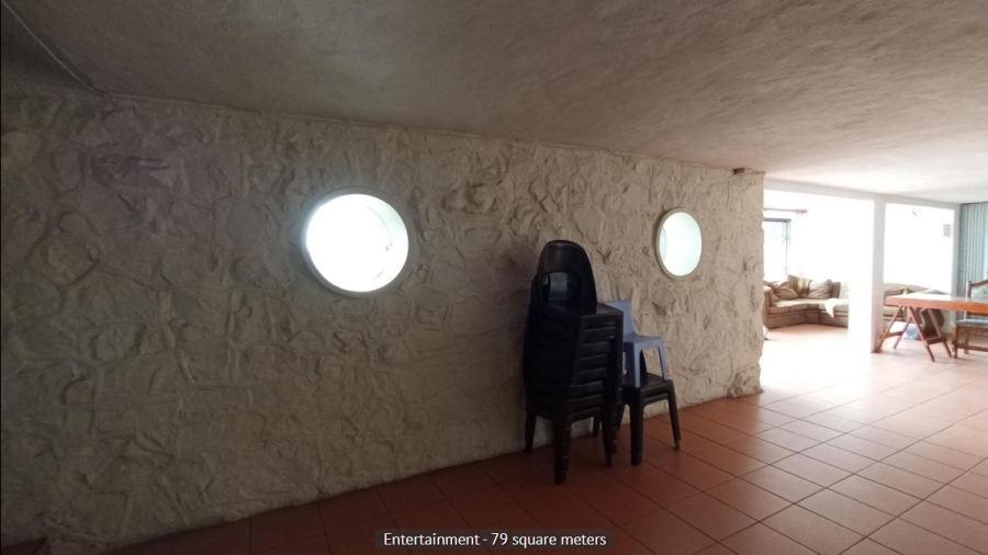 4 Bedroom Property for Sale in Cyrildene Gauteng