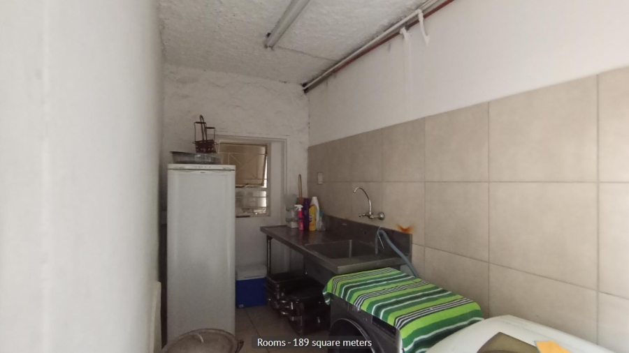 4 Bedroom Property for Sale in Cyrildene Gauteng