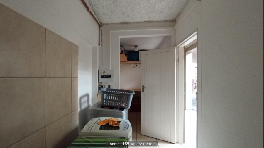 4 Bedroom Property for Sale in Cyrildene Gauteng