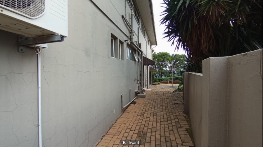 4 Bedroom Property for Sale in Cyrildene Gauteng